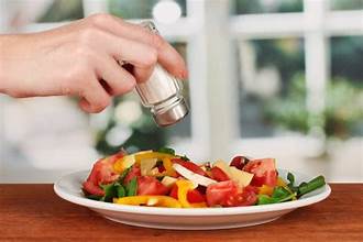 Salting your food increases your risk of stomach cancer by 41-2.jpg