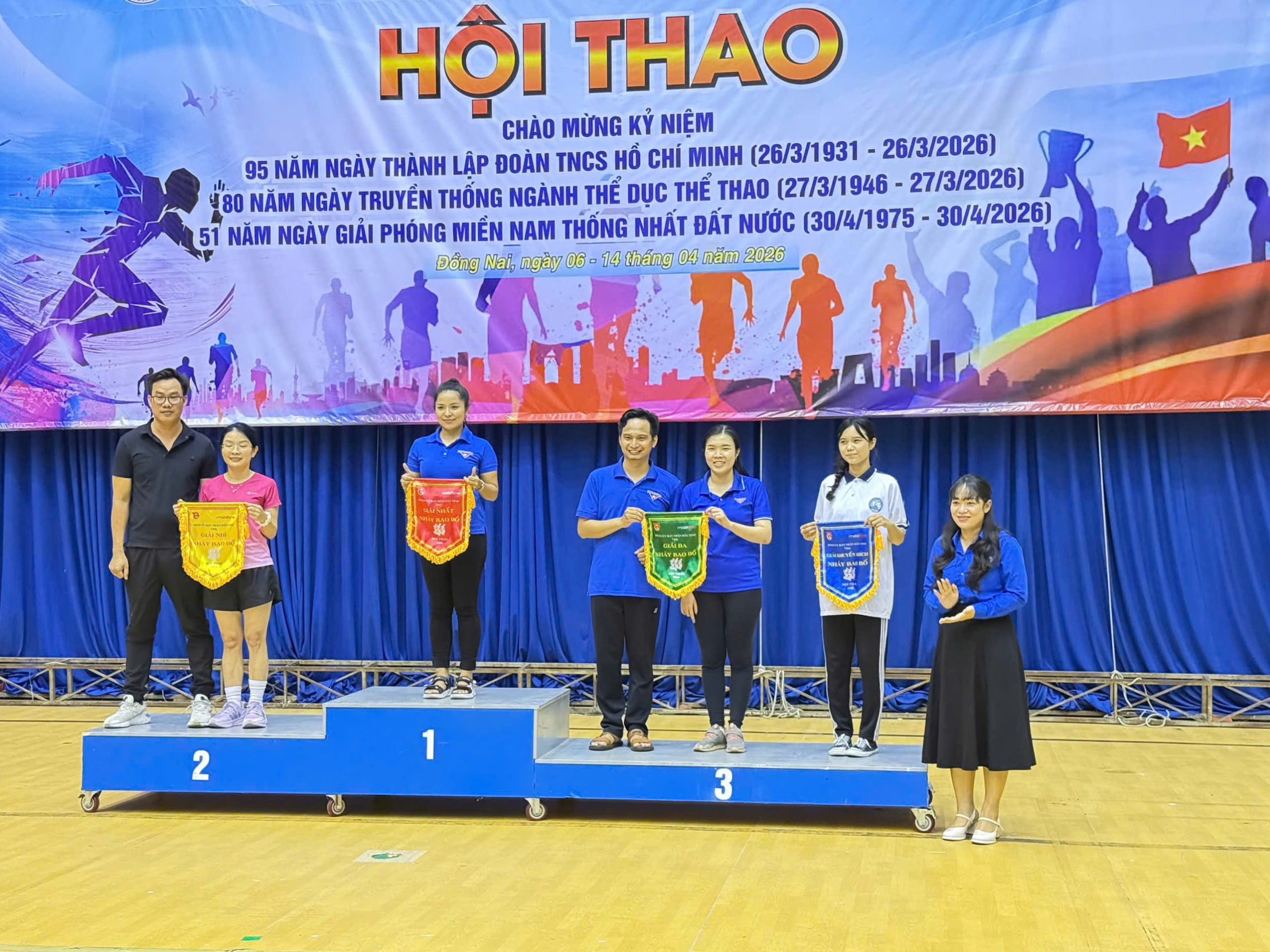 z7724153397256 fc3018b08769bbdf19f2cf3c866889f7